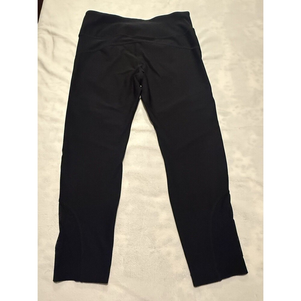 avia capri leggings medium (8-10) Sheet Bottom Pleated Thigh